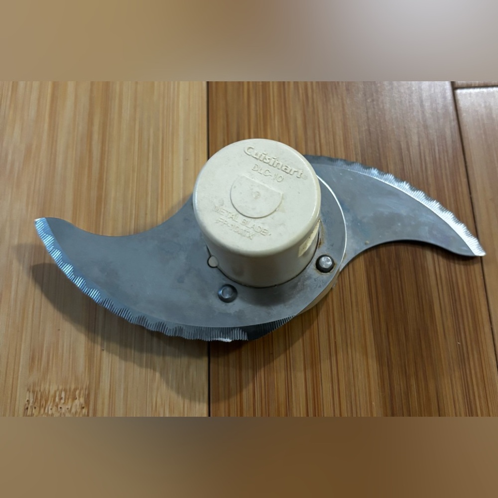 Cuisinart Food Processor DLC-10 chopping blade